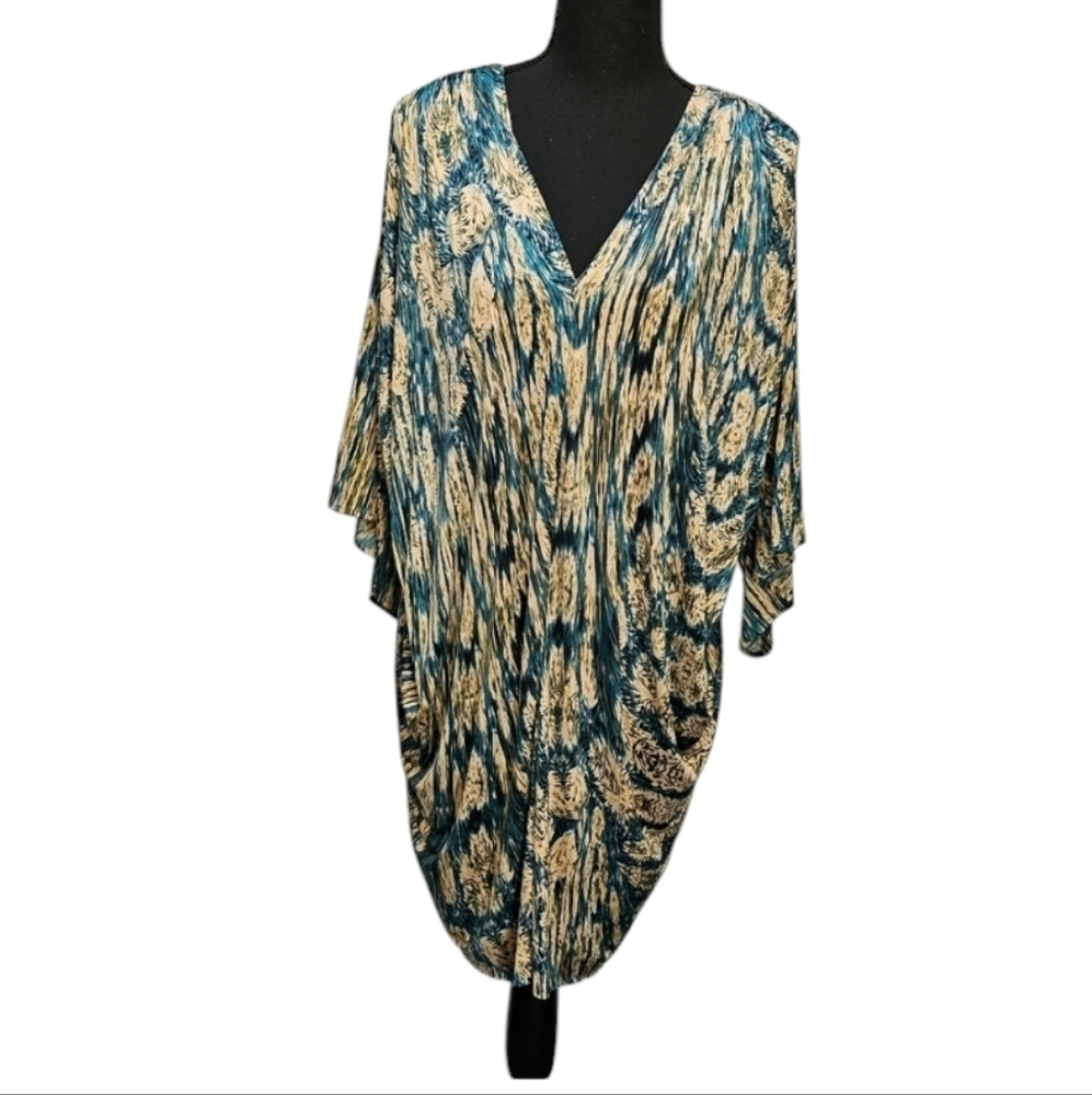 T-bags Los Angeles Asymmetrical Abstract Design Bat Wing Dress Size S